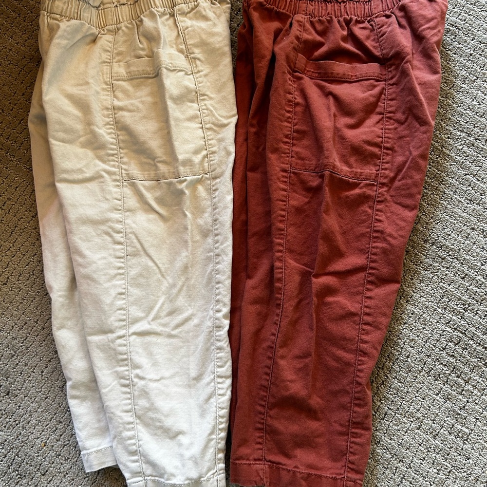 Old Navy barrel Pants 
Bulk